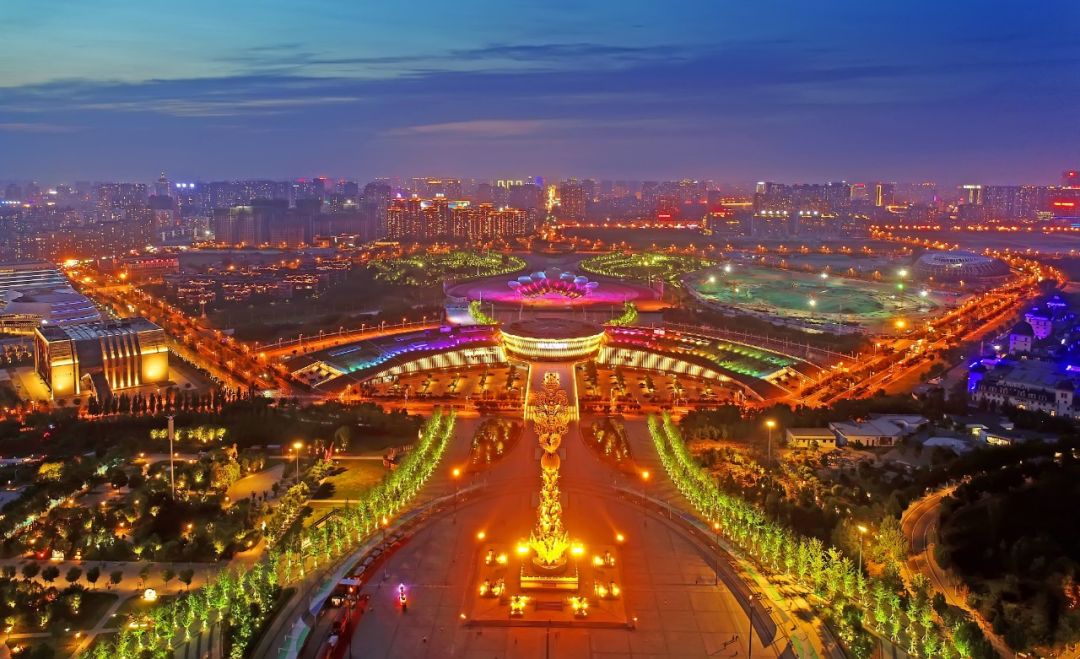 唐山，亲爱的听众朋友们，大家好！