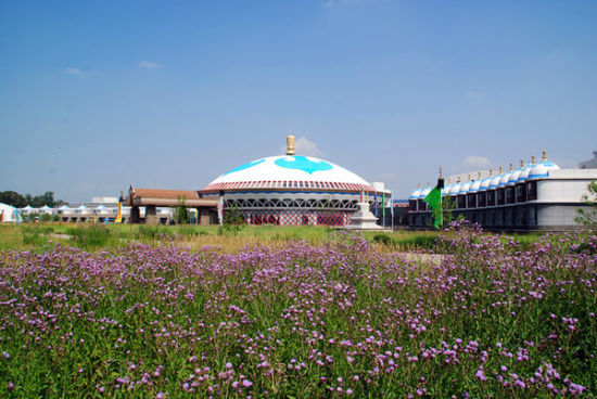 呼和浩特,友情与陪伴的温馨日常