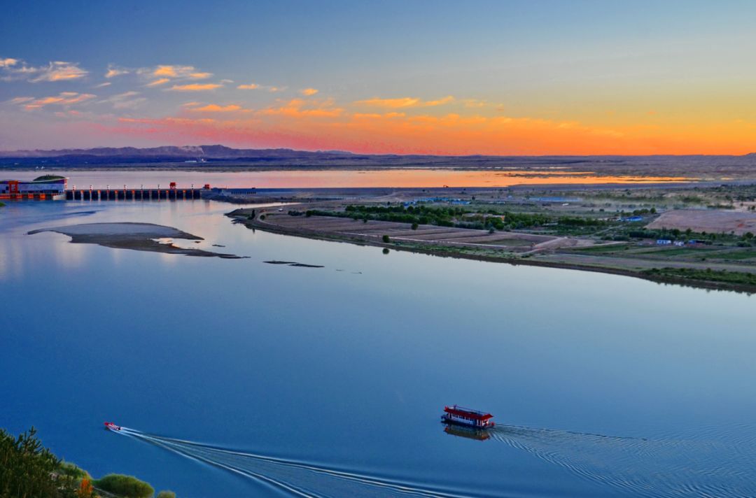 乌海巷弄深处的独特风味探索